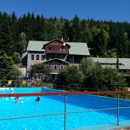 Hotel Maredis Kořenov Exterior foto